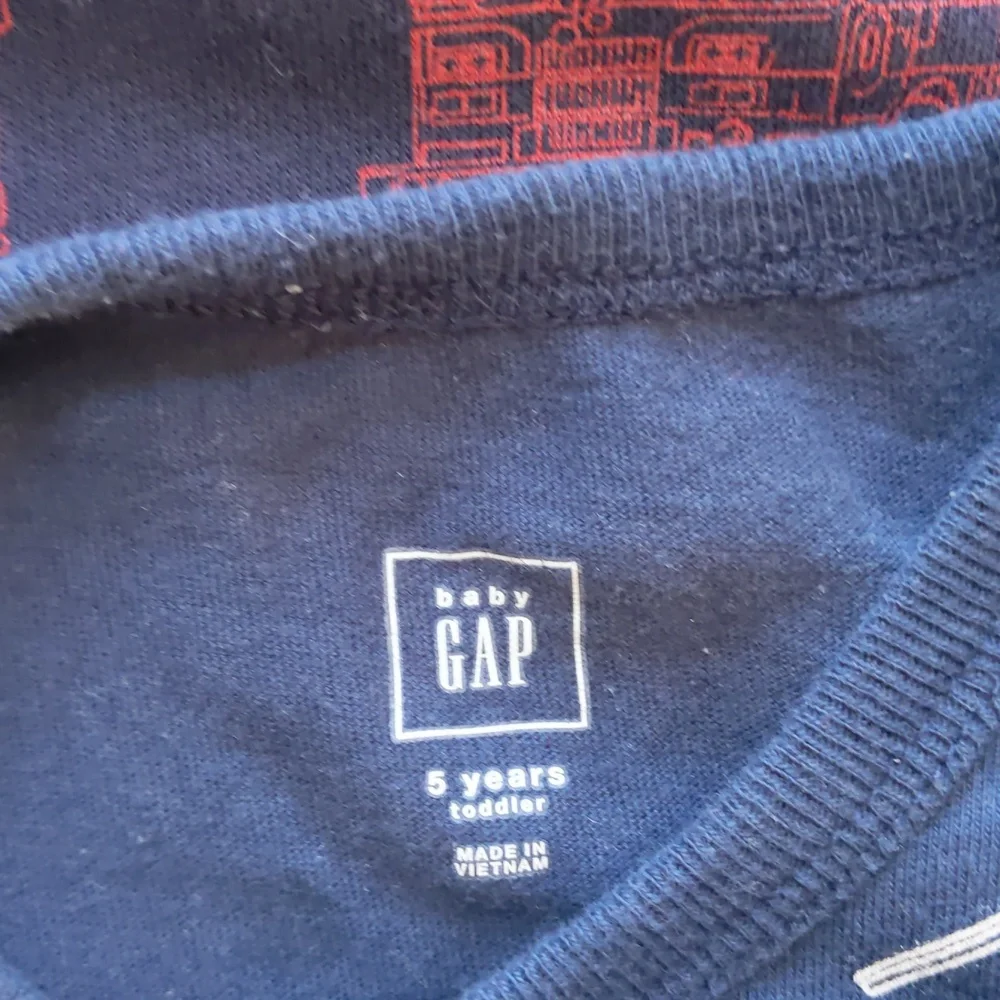 Two (2) Size 5 Gap long sleeve tees burgers and fries and chief firetruck print